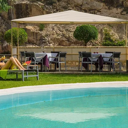 فندق Balneario